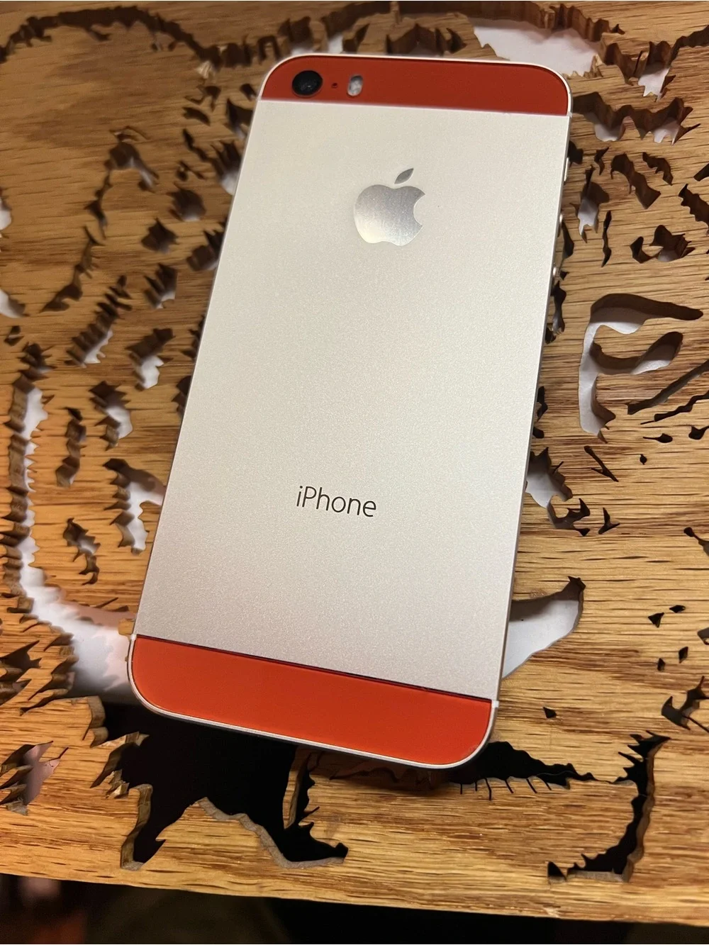 iPhone 5SE 16GB Factory Unlocked Custom Orange New Condition